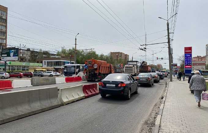 В Москве частично перекрыто Калужское шоссе