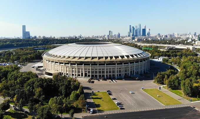 Конфликт между рабочими в московских Лужниках обернулся госпитализацией