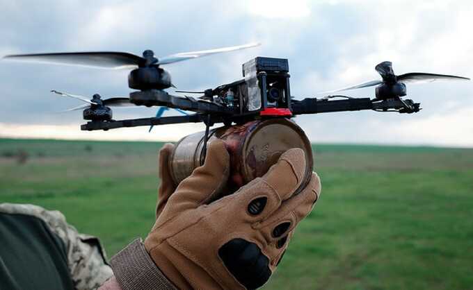 Украинские военные применяют FPV-дроны с магнитными датчиками для атак в тылу