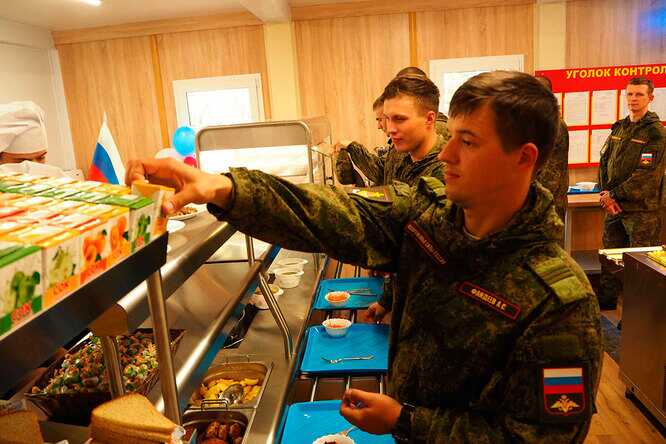 «Военторг» уличили в поставках просрочки военным