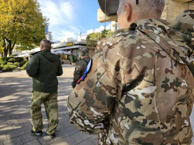 Камчатские военные сообщили о вымогательствах и угрозах